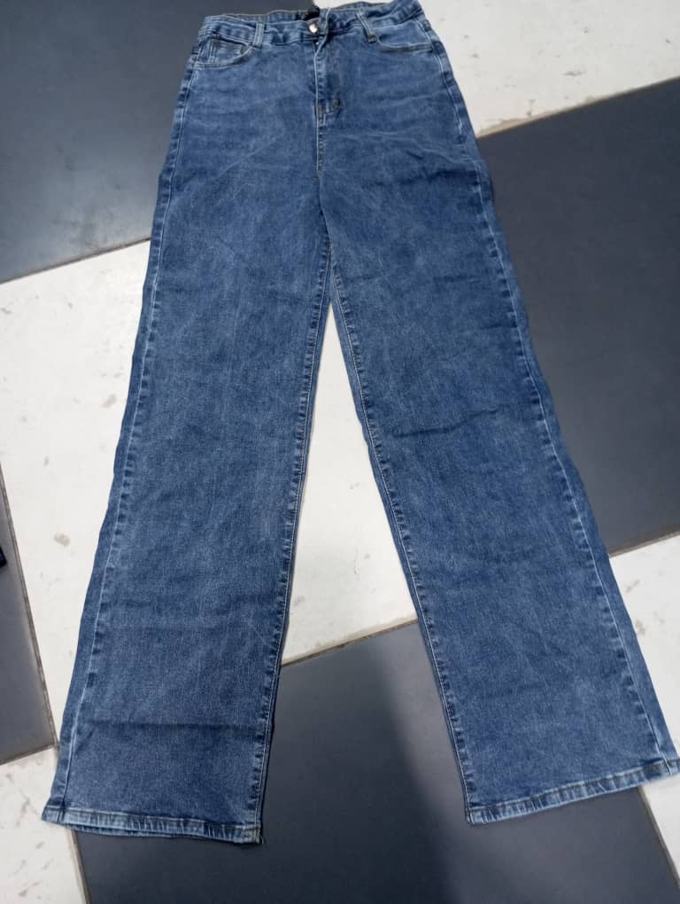 Jeans gros bas prêta porté